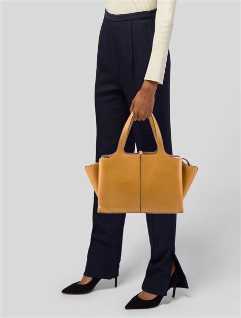 celine frame bag dimesions|celine trifold tote.